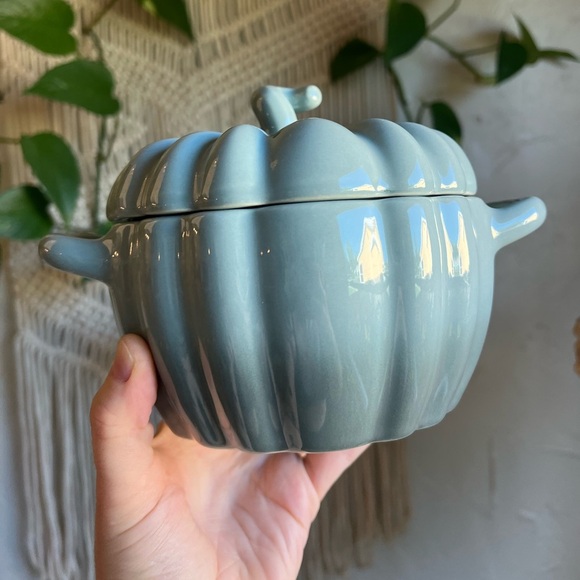 Crofton Pumpkin Cocotte – Blue Stoneware Mini Casserole Dish Fall Kitchenware - Picture 3 of 9
